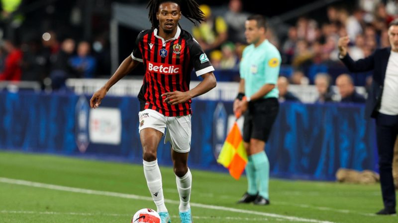 Cinque centrocampisti del Man United potrebbero rivolgersi al posto di Frenkie de Jong