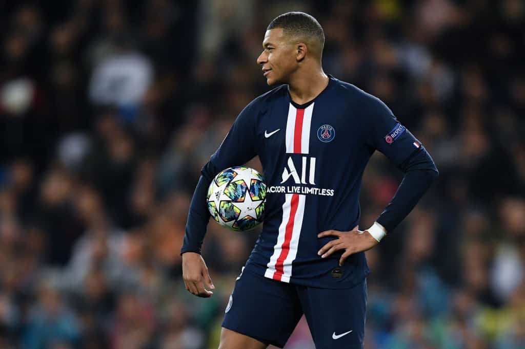 Florentino Perez punta a scavare a Mbappe durante lo scambio con il tifoso del Real Madrid