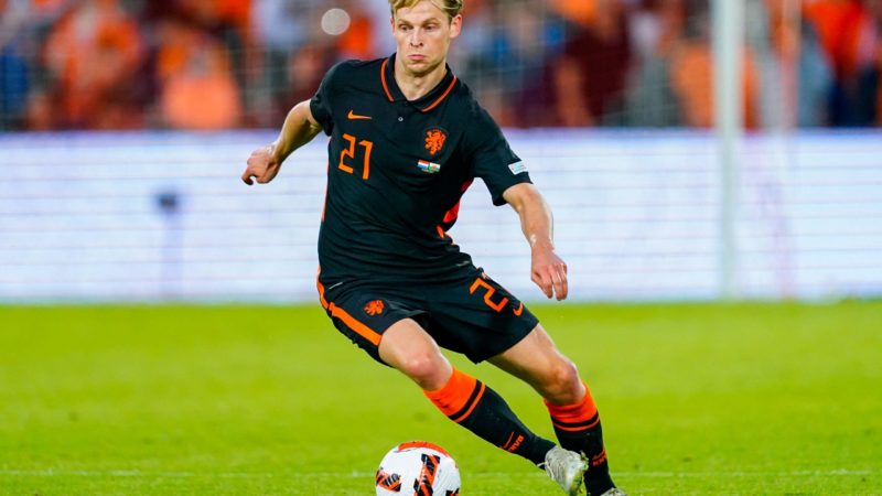 Frenkie de Jong interrompe i discorsi sul cambio del Manchester United