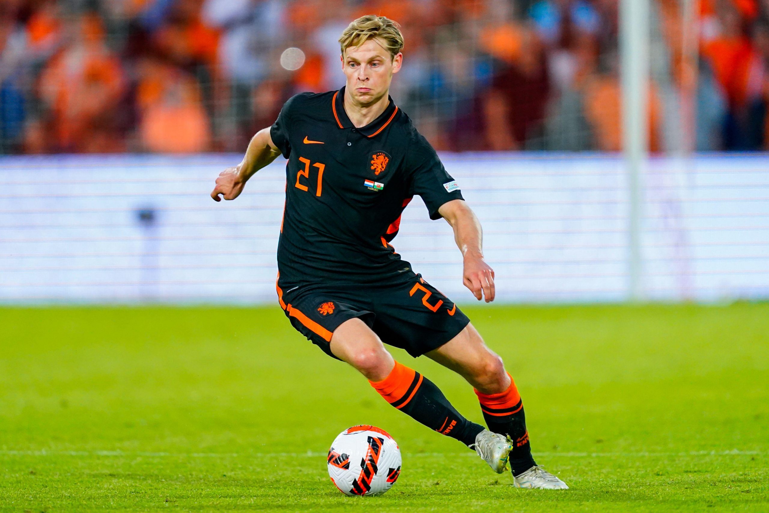 L’inseguimento di Frenkie de Jong da parte del Manchester United: l’ultimo