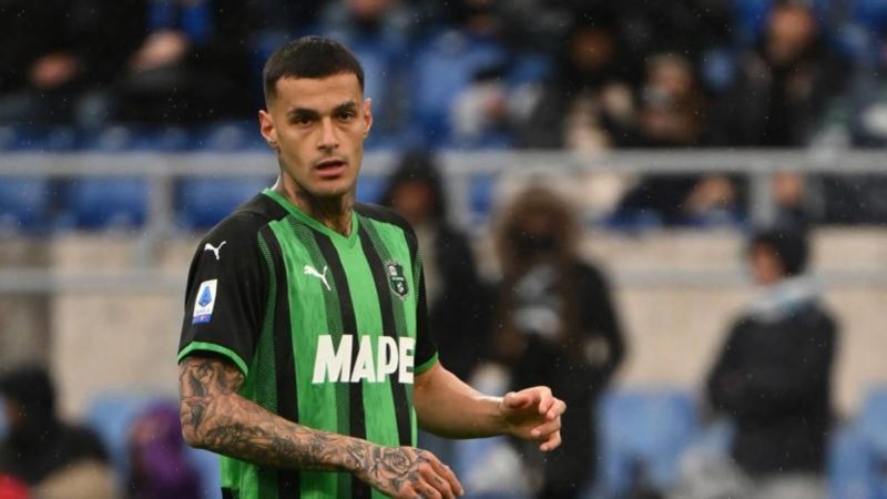 GdS – Scamacca al bivio: Psg in panchina o titolare in Italia?