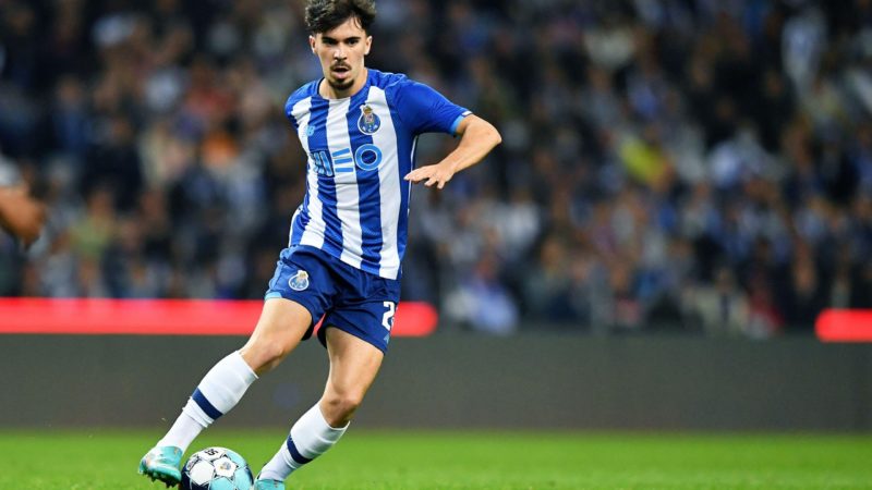 Il Man United perde perché l’obiettivo del centrocampo si accorda con il PSG