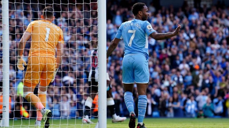 Il Manchester City informa il Chelsea delle pesanti richieste di Raheem Sterling