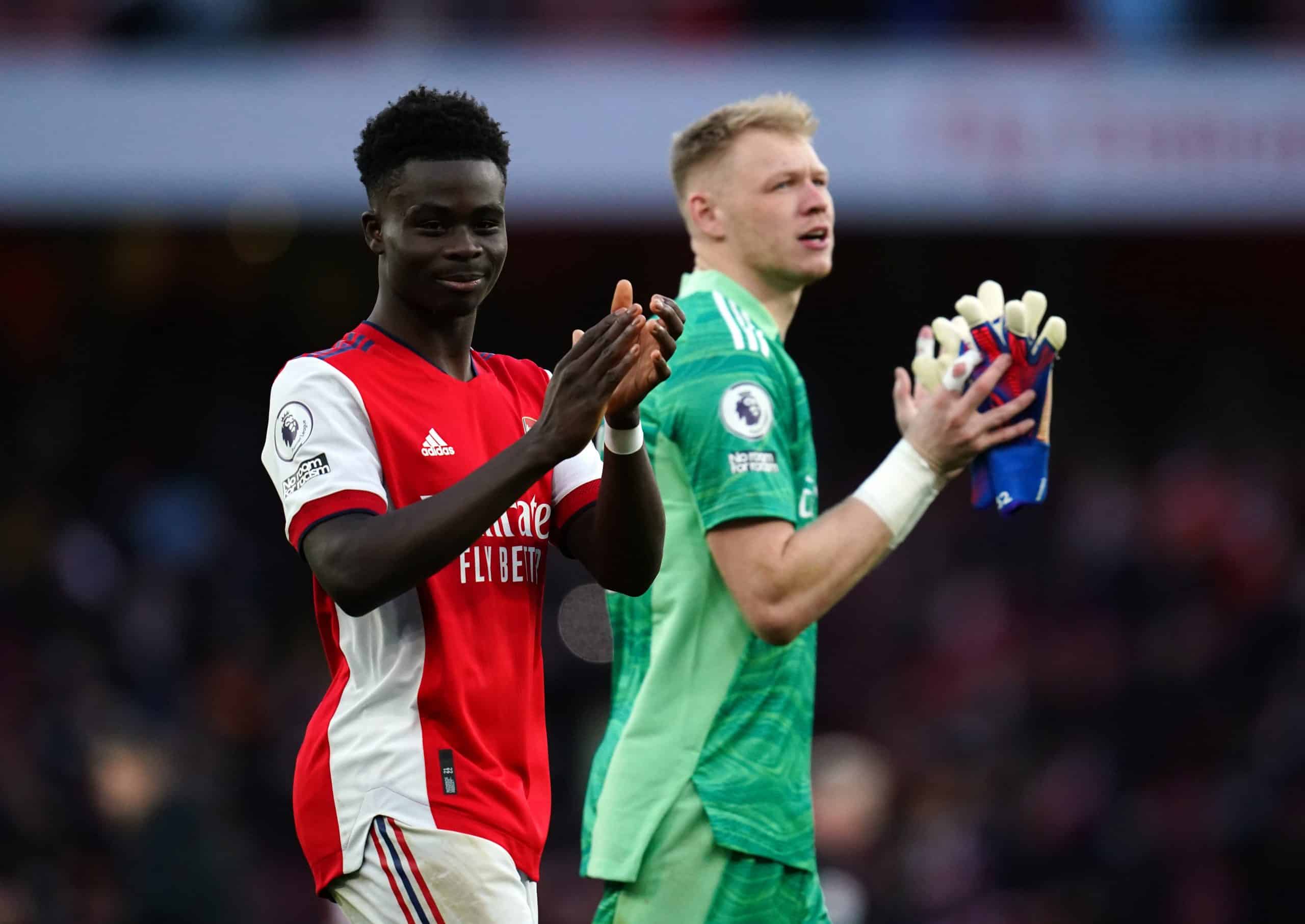 Il Manchester City minimizza le speculazioni su Bukayo Saka tra i colloqui sul contratto dell’Arsenal