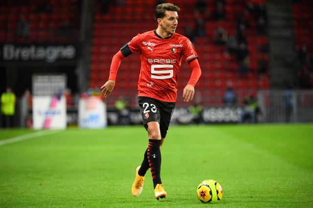 L’Équipe – Trasferimenti: Adrien Hunou deve arrivare ad Angers, Achraf Dari dovrebbe seguire
