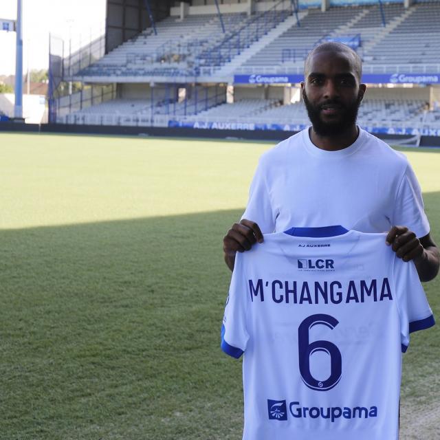 L’Équipe – Trasferimenti: Youssouf M’Changama firma per l’AJ Auxerre