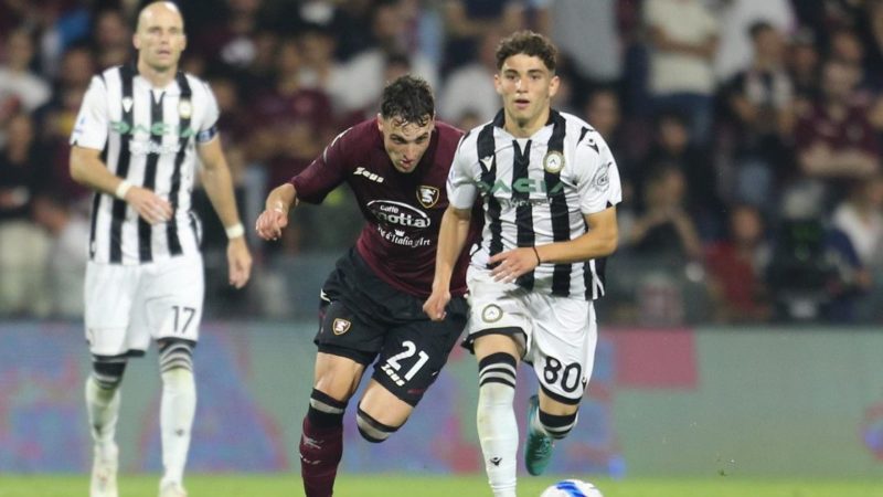 Manchester United e Liverpool in corsa per Pafundi