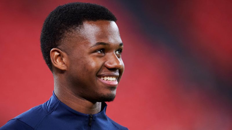 Nuove preoccupazioni emergono sulla forma fisica di Ansu Fati del Barcellona