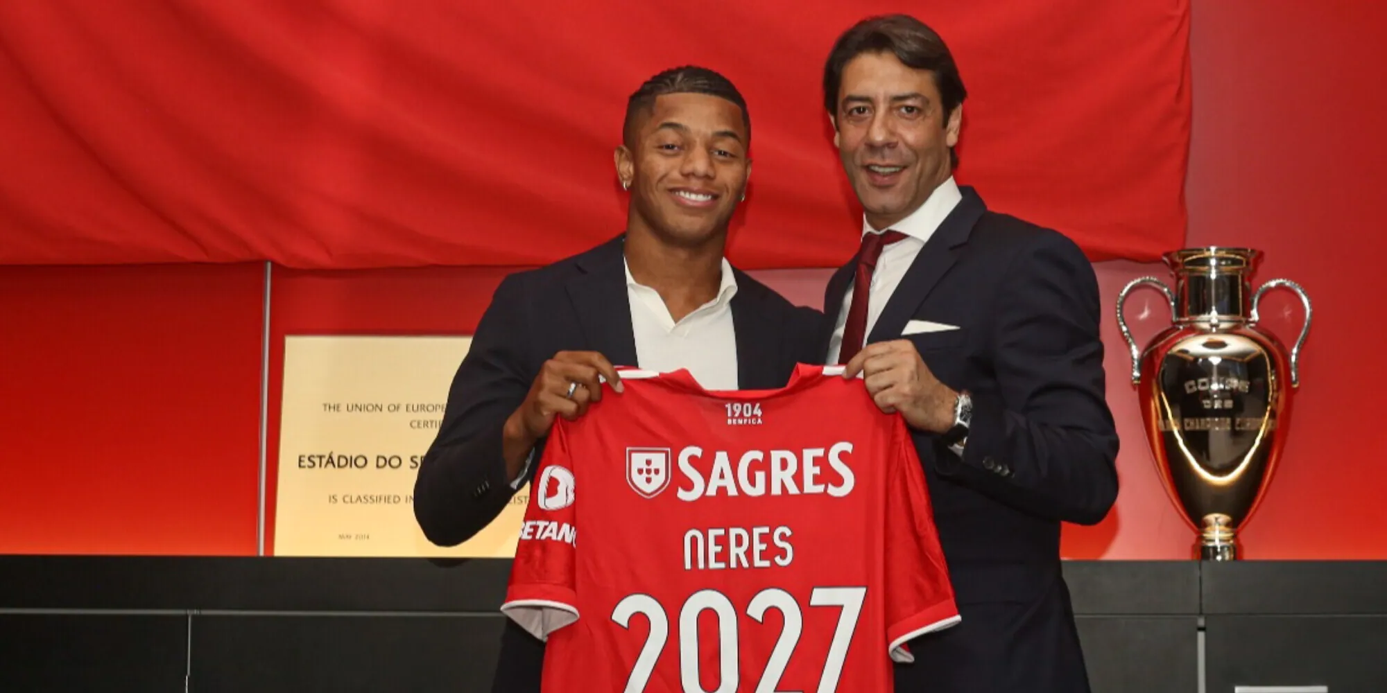 TS – Benfica, ufficiale l’arrivo di David Neres: maxi clausola rescissoria