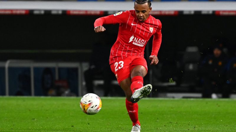 F. Romano pubblica:  Jules Koundé.  Mentre fonti del Siviglia negano qualsiasi accordo con FCB in quanto trattative …