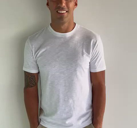 F. Romano pubblica: Luís Suárez annuncia: “Ora ho raggiunto un pre-accordo per entrare a far parte della Nacion…