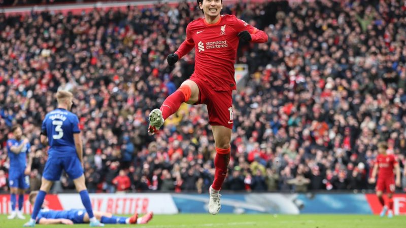 Fabrizio Romano:  Ufficiale e confermato.  L’AS Monaco ha firmato Takumi Minamino a titolo definitivo…