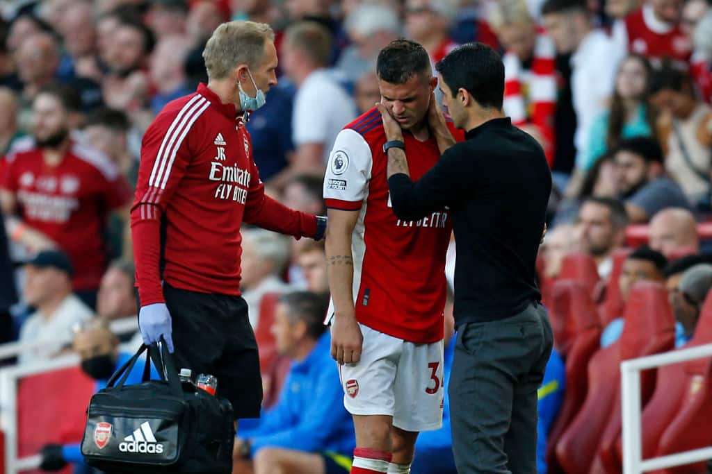 Granit Xhaka, coraggioso dell’Arsenal, riflette sull’occasione mancata dall’AS Roma