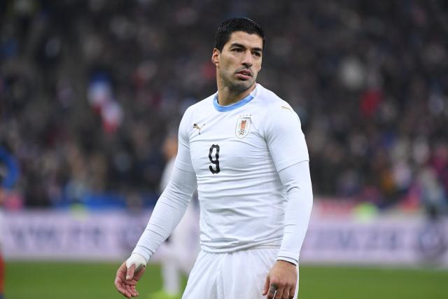 L’Équipe – Trasferimenti: Luis Suarez dovrebbe passare al Nacional, la sua squadra di allenamento in Uruguay