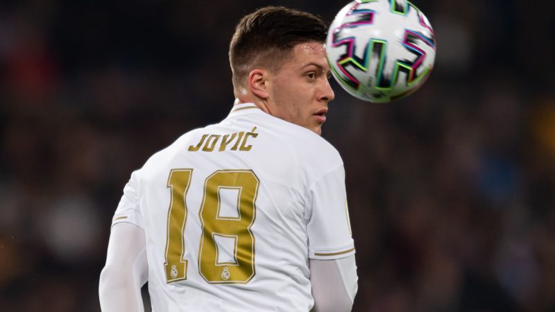 Luka Jovic rivela l’ispirazione di Ronaldo dietro la decisione della maglia della Fiorentina