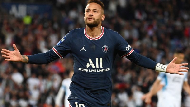 Neymar affronta le voci sul suo futuro del PSG
