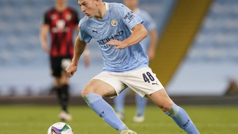 Southampton e Burnley si scontrano per l’attaccante delle starlette Liam Delap