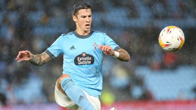 Celta ufficializza il trasferimento di Santi Mina alla squadra saudita Al Shabab