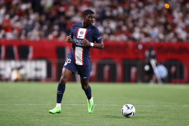 Dalla Francia –  Eintracht Francoforte accelera per Eric Junior Dina Ebimbe (PSG)