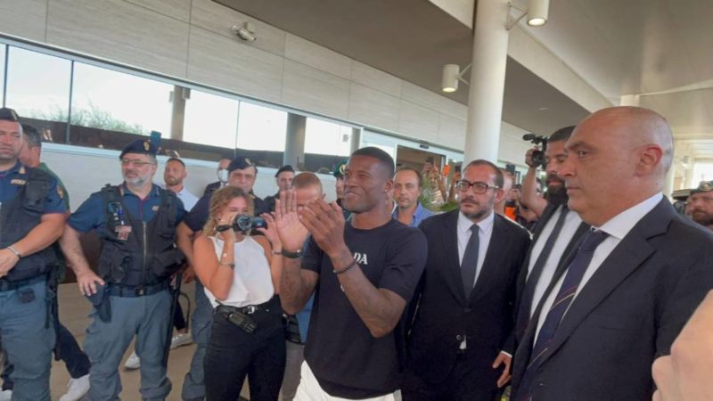 Di Marzio: #Calciomercato | @OfficialASRoma, è il #Wijnaldum day: in corso le visite medich…