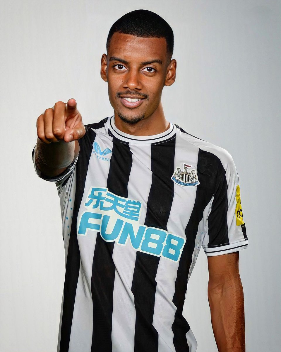 Fabrizio Romano: Il Newcastle acquisterà Alexander Isak dalla Real Sociedad, medico in Inghilterra…