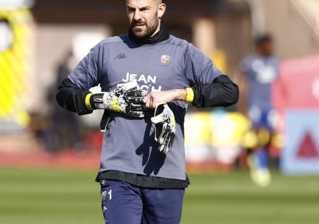 L’Équipe titola: Trasferimenti: Matthieu Dreyer firma a Saint-Étienne fino al 2024