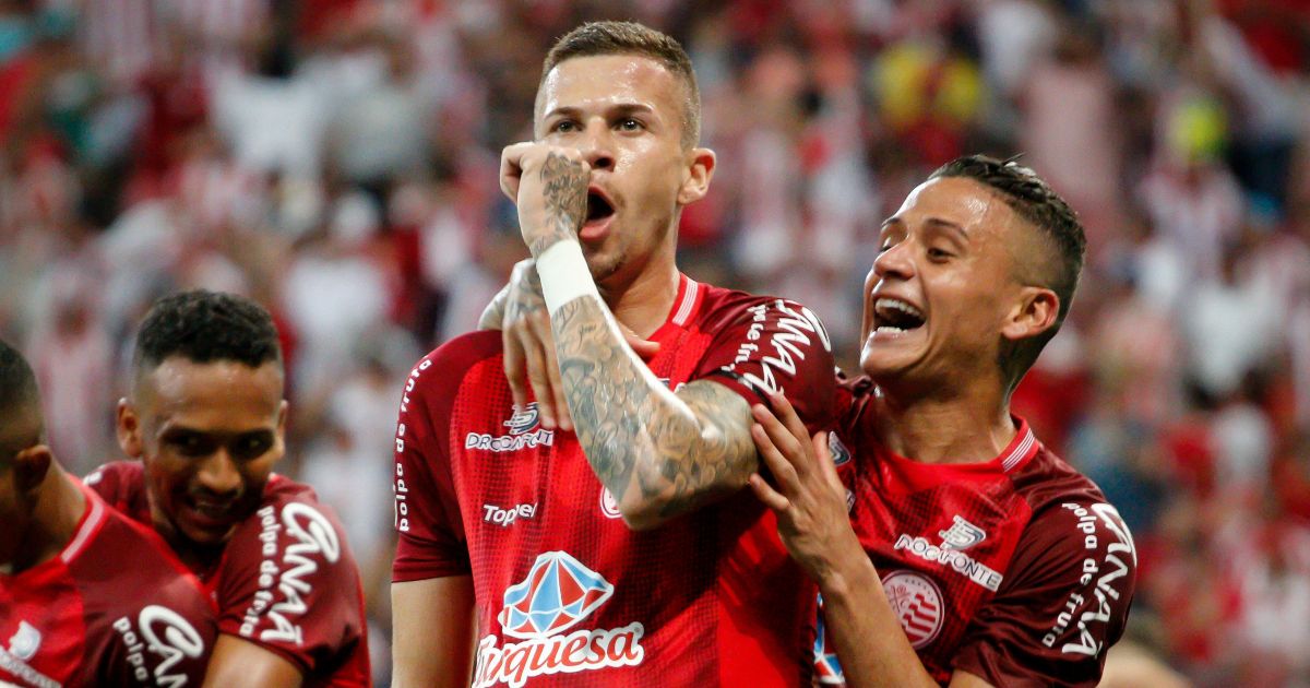 Lo spirito del dribbling di foche di Kerlon vive! Sta impazzendo nella Serie B brasiliana