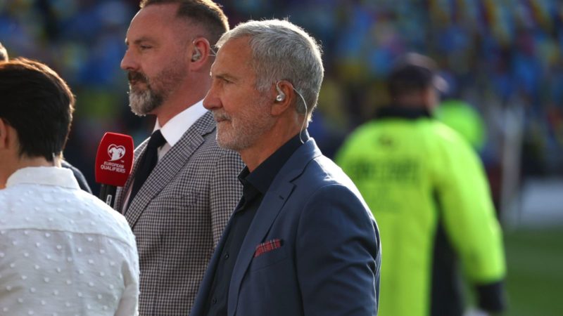 Souness difende il commento sul “gioco da uomo” dopo che la star di Lionesses ha etichettato la leggenda del Liverpool “vergognosa”