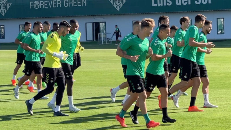 Betis: William Carvalho rientra nel gruppo e Fekir è ancora in attesa di test