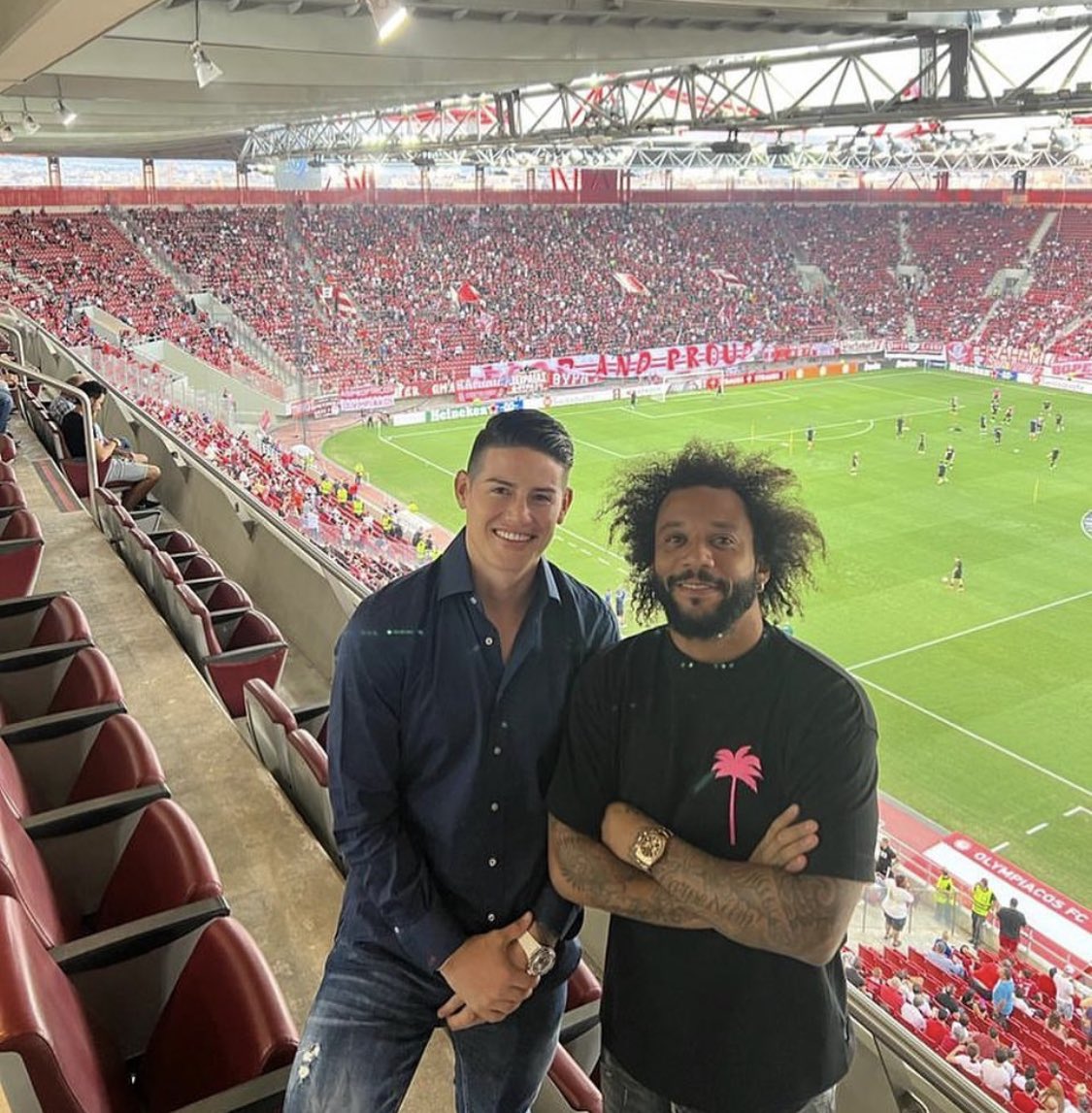 Da Twitter – James Rodriguez e Marcelo, qui riuniti perché sono entrambi i nuovi acquisti dell’Olympiacos…