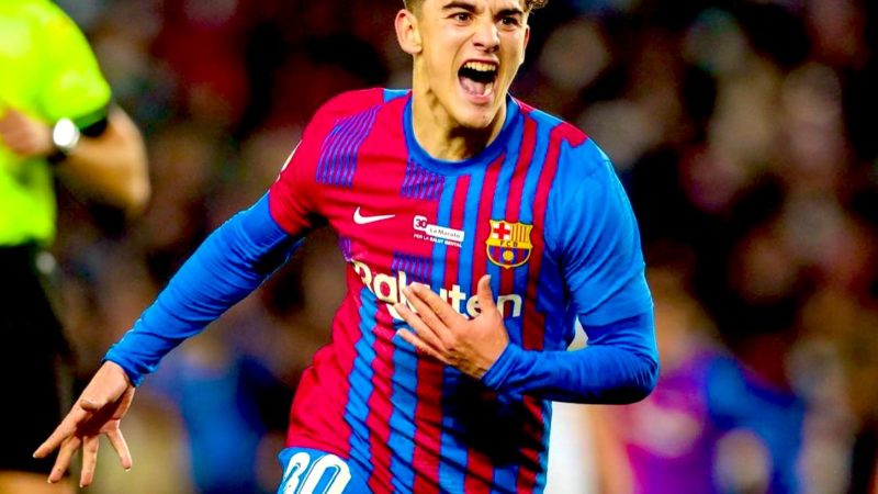 Fabrizio Romano:  Ufficiale, confermato.  Gavi firma un nuovo contratto con il Barcellona fino a giugno 2026 con…