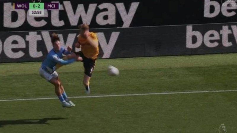 GDM: #PremierLeague | @Wolves, brutto intervento ai danni di #Grealish e rosso dirett…