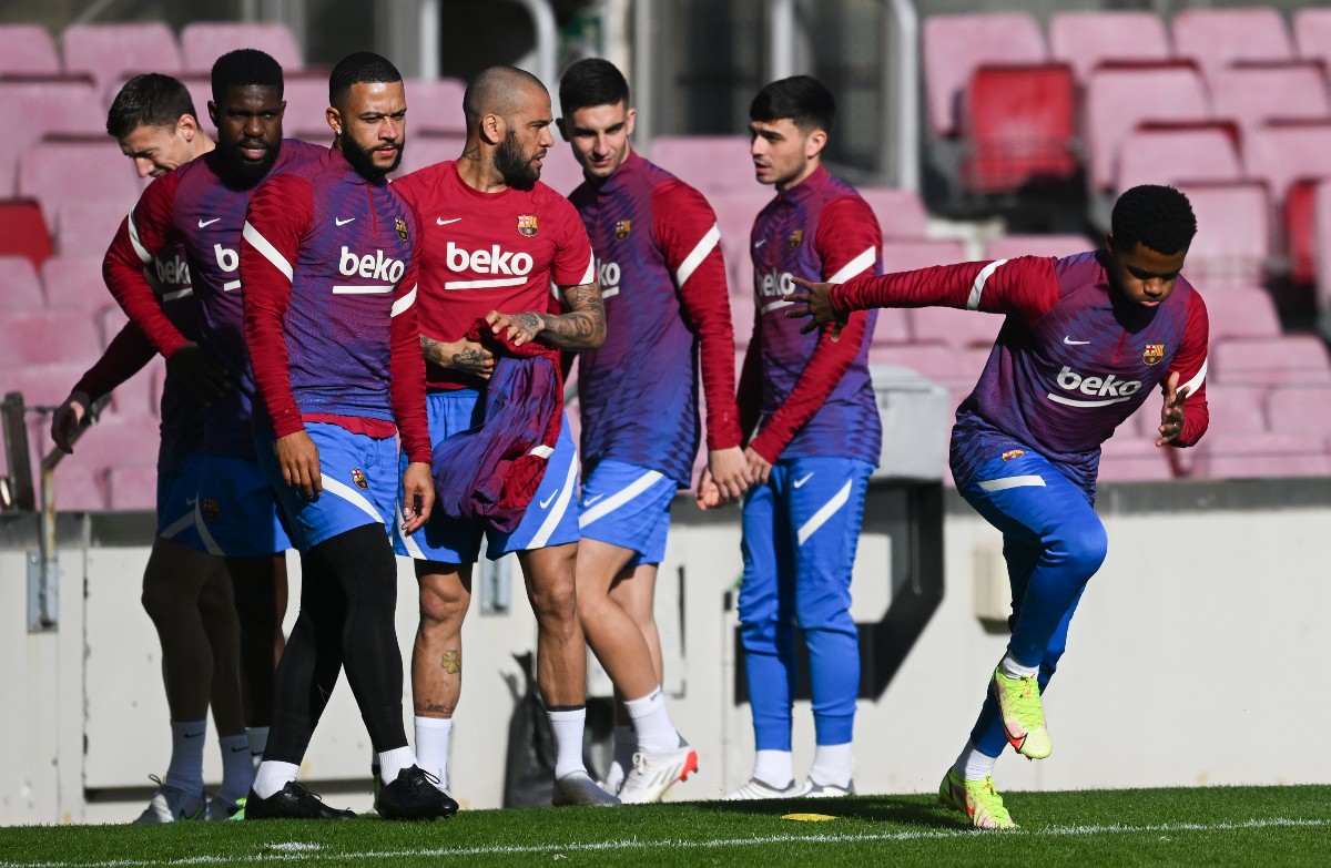 Il Liverpool sta pianificando un accordo di scambio che coinvolge la stella del Barcellona