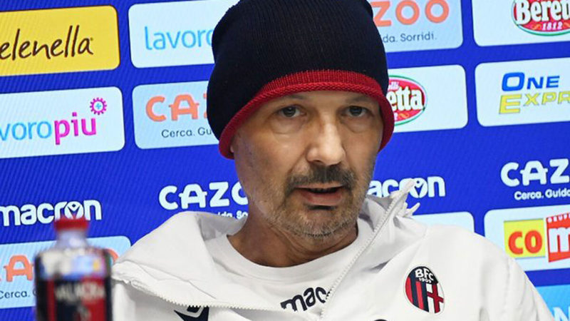 Serie A: il Bologna esonera Mihajlovic nella prima espulsione in Serie A