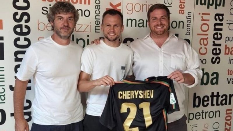 Trasferimenti: Cheryshev trova una squadra nella Serie B italiana