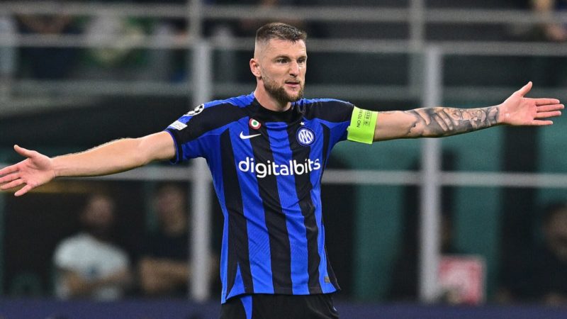 Corriere dello Sport – il difensore apre al rinnovo