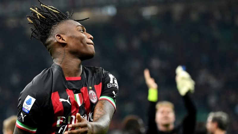 Da Twitter –  Aggiornamento di Rafael Leão.  Il direttivo del Milan incontrerà il padre per discutere del…