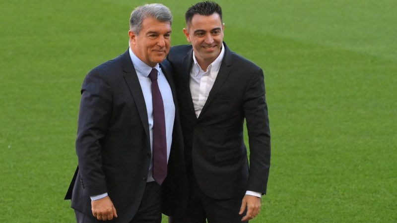 Da Twitter – Il presidente del Barça Joan Laporta: “La fiducia in Xavi resta intatta, ovviamente”…