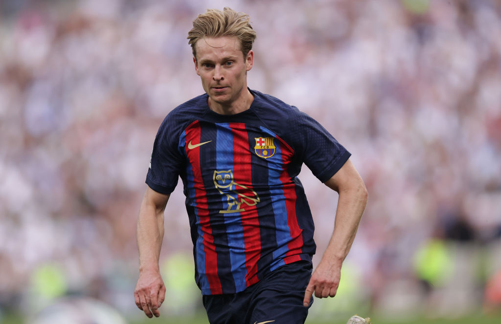 Fabrizio Romano: Xavi su Frenkie de Jong: “Mi convince a stare in mezzo al centrocampo per…