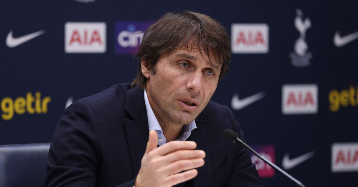 Video: l’allenatore del Tottenham Antonio Conte spiega in modo esilarante il motivo per cui è stato espulso