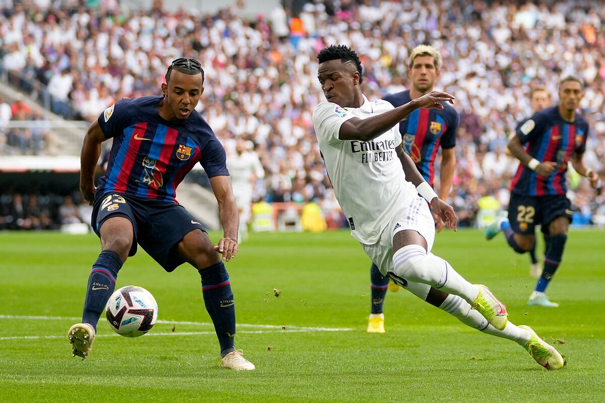 Real Madrid - Barcellona - El Clsico: Uno a uno di Real Madrid - Barcellona: valutazione e commenti dal vivo - JustCalcio.com