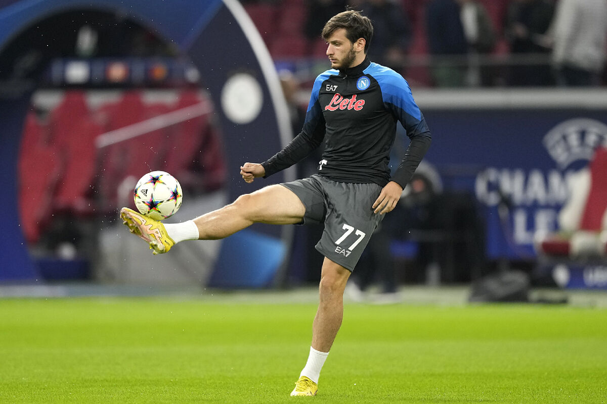 Serie A: Kvaratskhelia, il giocatore alla moda: “Il mio primo amore è stato Guti, a Tbilisi indossavamo maglie bianche”