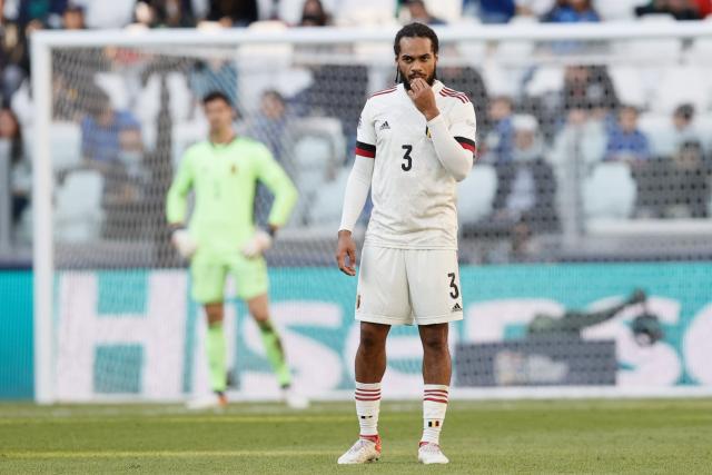 🇫🇷 –  Trasferimenti: Jason Denayer (ex OL) ha firmato con Shabab Al-Ahli per “andare a prendere trofei”