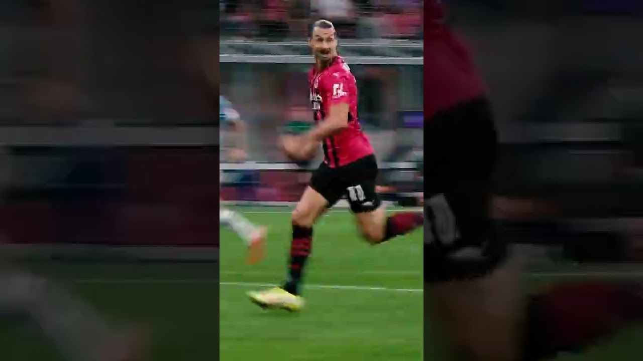 Un re è un re.  Anche con le scarpe slacciate 👟👑 #Shorts