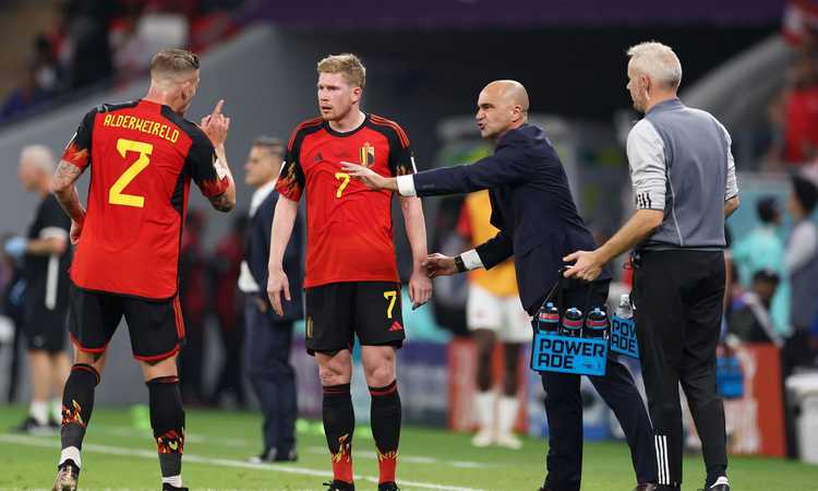Belgio, De Bruyne frustrato: non festeggia il gol e si scontra con Alderweireld | Nazionali