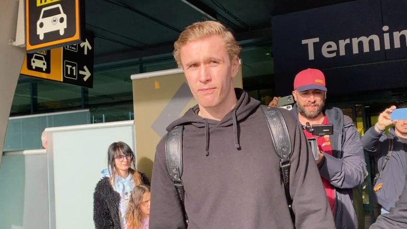 CdS – Roma, è atterrato Solbakken! Ecco le immagini del suo arrivo, ora visite e firma