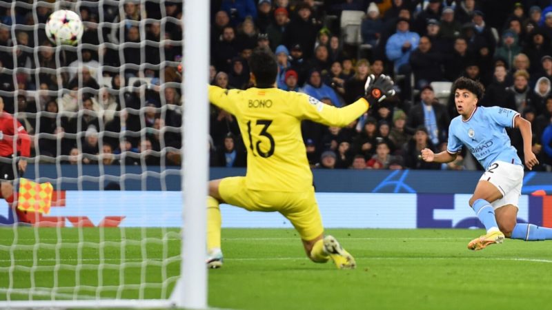 Corriere dello Sport – Rico Lewis, il gol in Champions a 17 anni e i complimenti di Guardiola