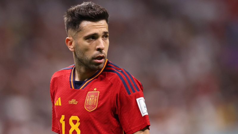 Da Twitter –  “Jordi Alba, giocatore di grande qualità.  È il miglior LB del mondo nel terzo finale.  Là’…