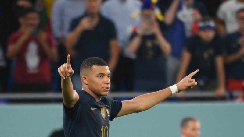 Da Twitter –  Kylian Mbappé ha ormai 7 gol ai Mondiali in carriera, tanti quanti Lionel Messi.  #Qa…