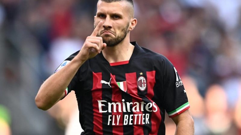 Da Twitter – #SerieA, #CremoneseMilan | Le formazioni ufficiali di @USCremonese-@acmilan 
…